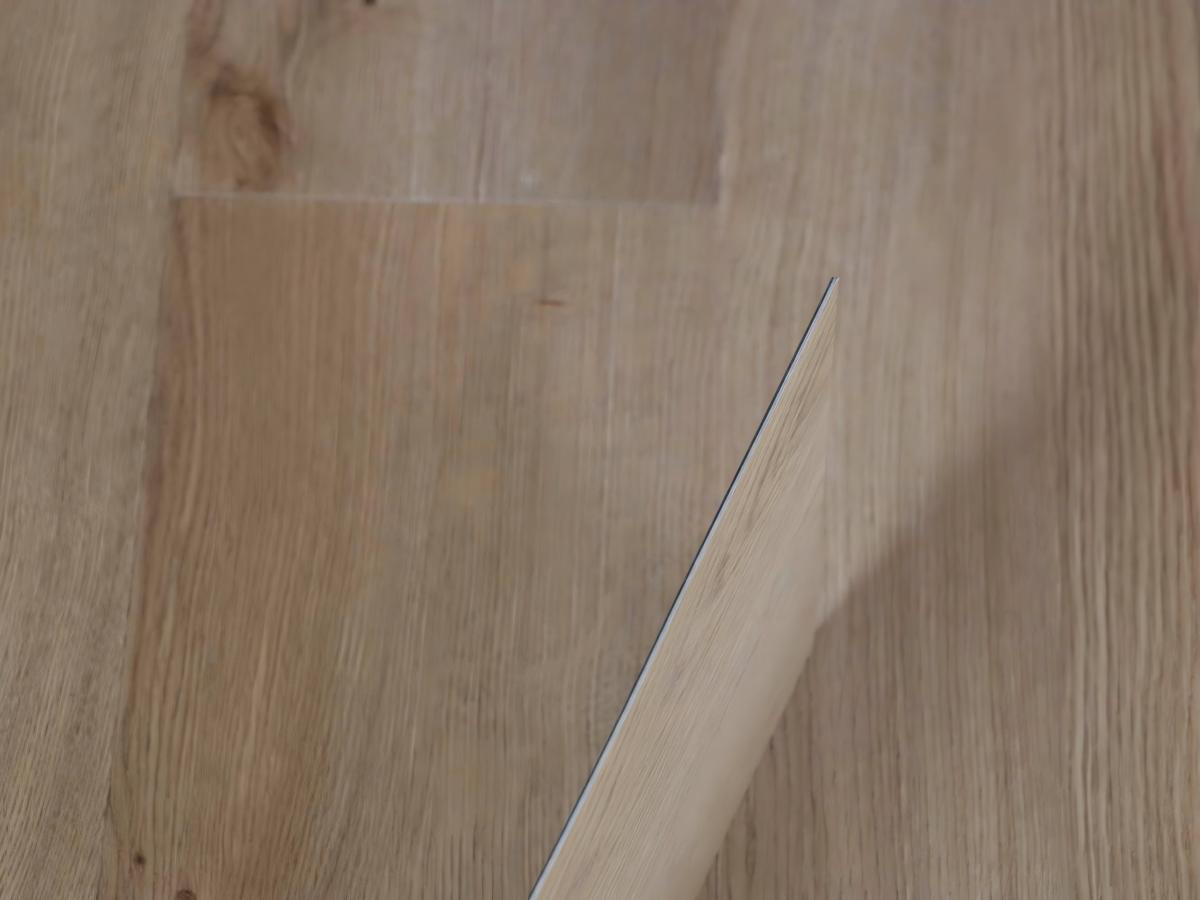 Линия экструзии двухслойных напольных покрытий LVT