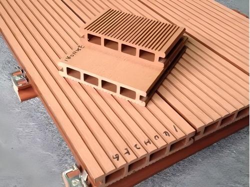 WPC Decking Board Extrusion