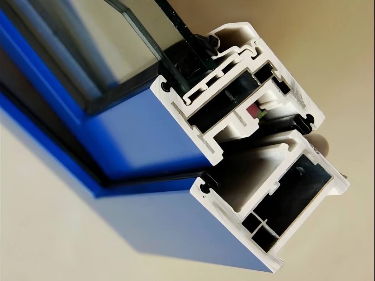 Линия коэкструзии ПВХ-алюминиевого профиля